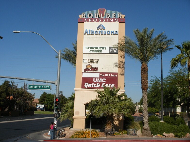 5446 Boulder Hwy, Las Vegas, NV à louer - Autre – Image 2 sur 19