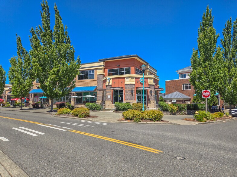 1520 Wilmington Dr, Dupont, WA à louer - Photo de l’immeuble – Image 3 sur 11