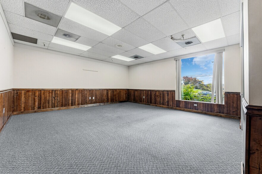 501 Locust Ave, Fairmont, WV à vendre - Photo de l’immeuble – Image 3 sur 25