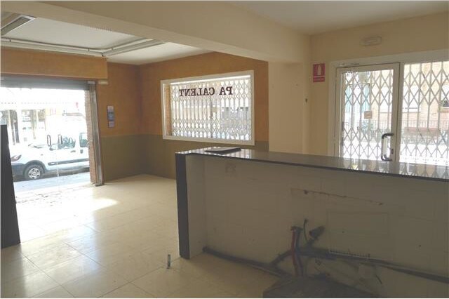 Local commercial dans Premià de Mar, Barcelona à louer Plan d’étage– Image 1 sur 3