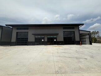 Plus de détails pour 451 Farrell Rd, Dripping Springs, TX - Local d’activités à vendre