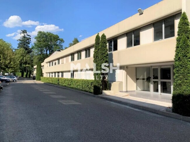 Plus de détails pour Bureau à louer