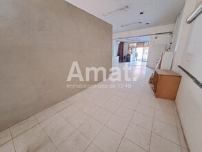 Avenida de Cornellà, 127, Esplugues de Llobregat, Barcelona à louer Photo intérieure– Image 2 sur 7