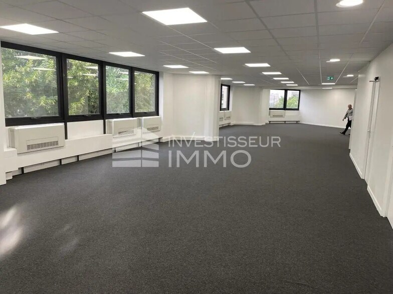 7 Mail Barthelemy Thimonnier, Lognes à louer - Photo de l’immeuble – Image 3 sur 5