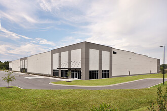 1500 Perimeter Rd, Greenville, SC à louer Photo de l’immeuble– Image 1 sur 3