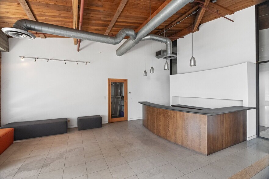 4700 S Boyle Ave, Vernon, CA à louer - Photo de l’immeuble – Image 2 sur 3