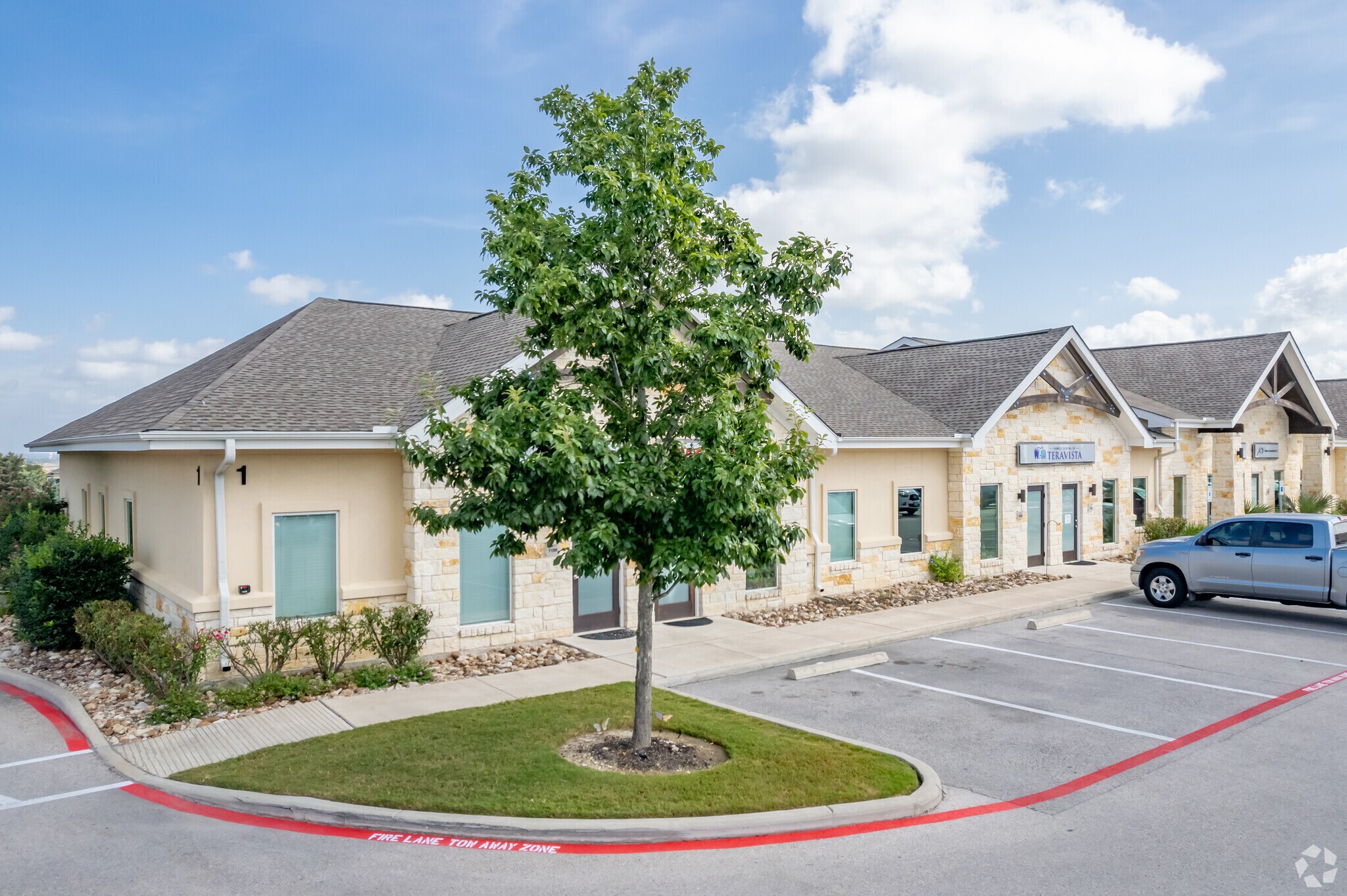 1821 Westinghouse Rd, Georgetown, TX à louer Photo de l’immeuble– Image 1 sur 6
