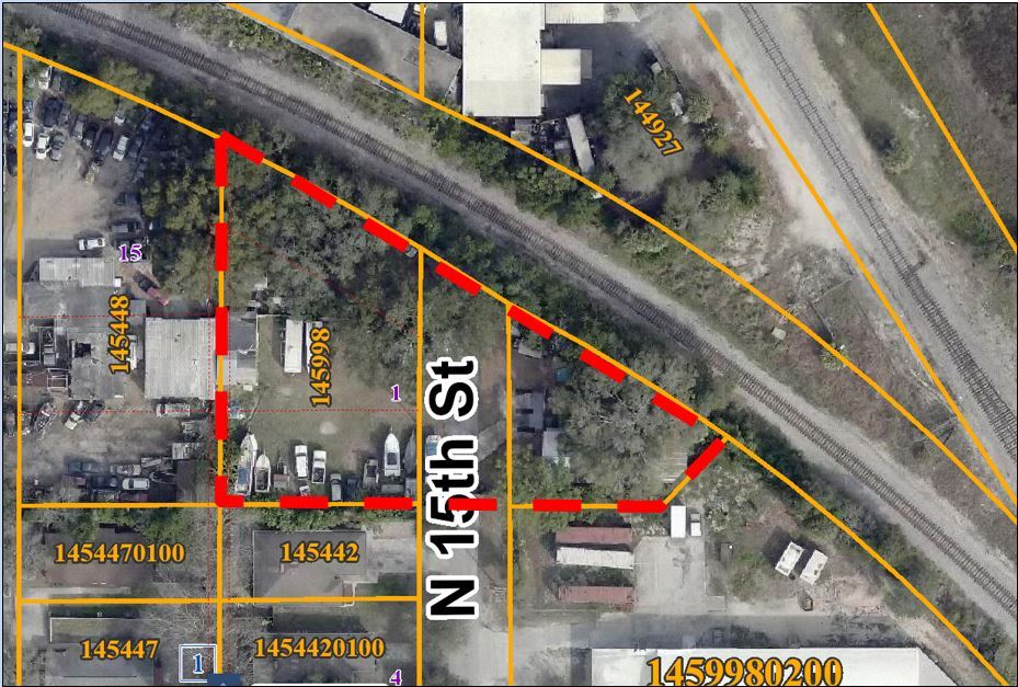 8817 N 15th St, Tampa, FL à louer Photo principale– Image 1 sur 8