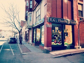 Plus de détails pour 224 Washington St, Brookline, MA - Local commercial à louer
