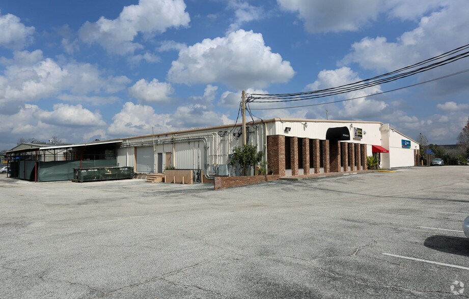 4241 L B Mcleod Rd, Orlando, FL à louer - Photo de l’immeuble – Image 2 sur 2
