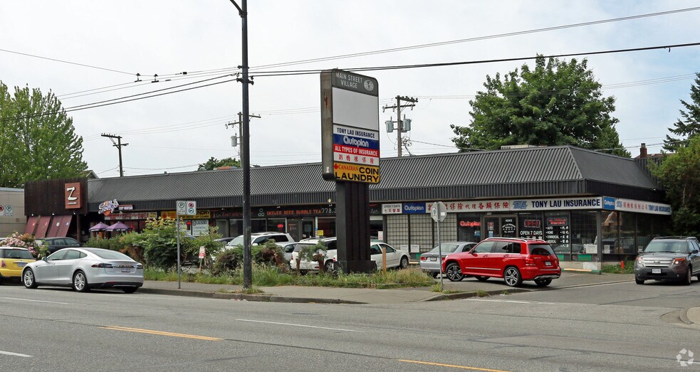 4045-4075 Main St, Vancouver, BC à louer - Photo de l’immeuble – Image 2 sur 5