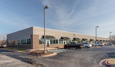 1700 SW Commerce Dr, Bentonville, AR à louer Photo intérieure– Image 1 sur 1