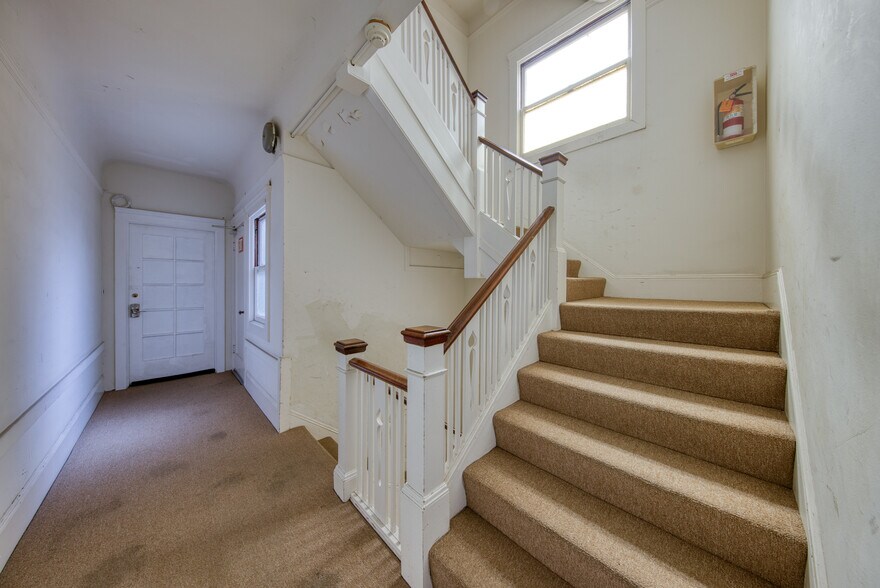 1392 Funston Ave, San Francisco, CA à vendre - Photo de l’immeuble – Image 2 sur 10