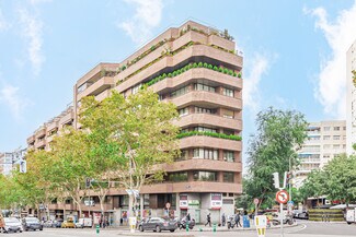 Plus de détails pour Calle Julián Romea, 3, Madrid - Logement à vendre