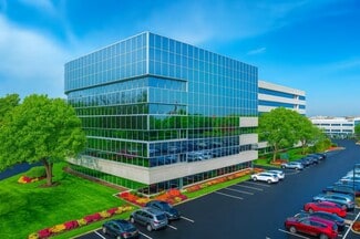 Plus de détails pour 50 Charles Lindbergh Blvd, Uniondale, NY - Bureau à louer