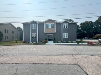 Plus de détails pour 33 College Hill Rd, Warwick, RI - Bureau à louer