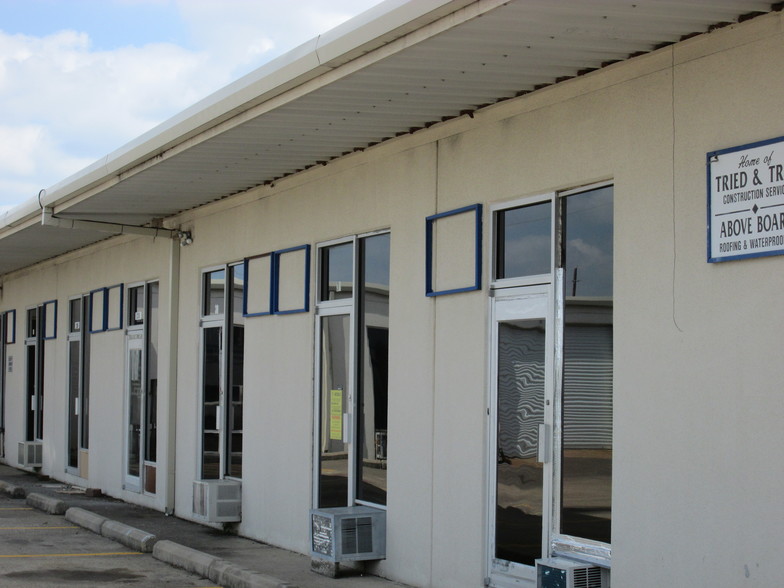 4445 Interstate 30, Mesquite, TX à louer - Photo de l’immeuble – Image 3 sur 8
