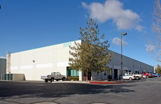 Plus de détails pour 3555 Airway Dr, Reno, NV - Local d'activités à louer