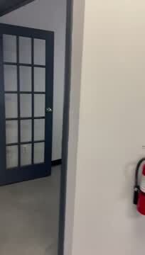 1331 Matheson Blvd E, Mississauga, ON à louer - Vidéo sur l’annonce professionnelle – Image 2 sur 9