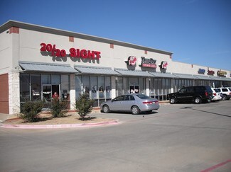 Plus de détails pour 104 E US Hwy 80, Forney, TX - Local commercial à louer
