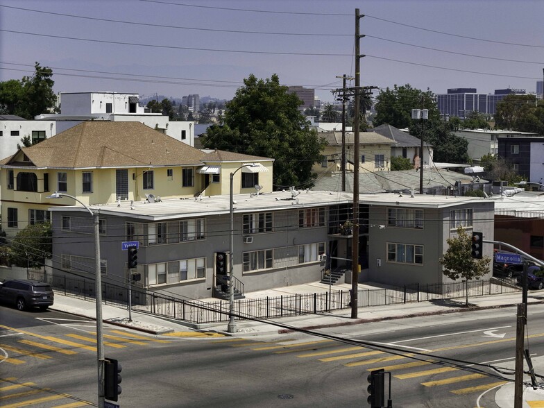 1475 Venice Blvd, Los Angeles, CA à vendre - Photo de l’immeuble – Image 1 sur 9