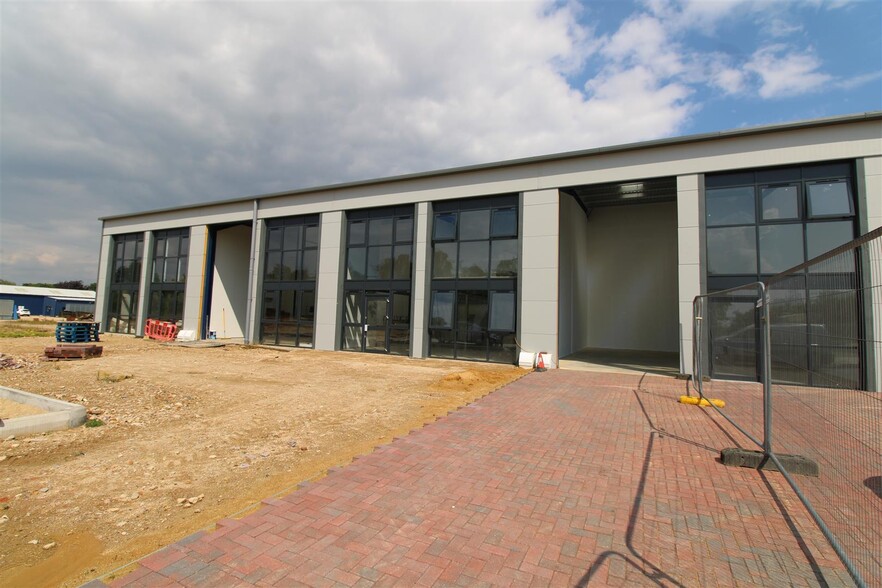 Welham Ln, Risby à vendre - Photo de l’immeuble – Image 1 sur 6