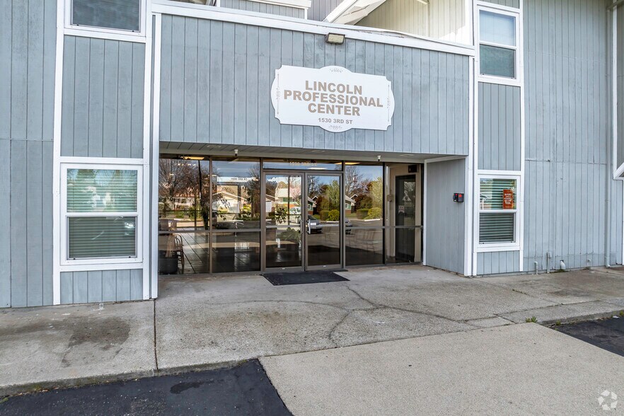 1530 3rd St, Lincoln, CA à louer - Photo de l’immeuble – Image 2 sur 7