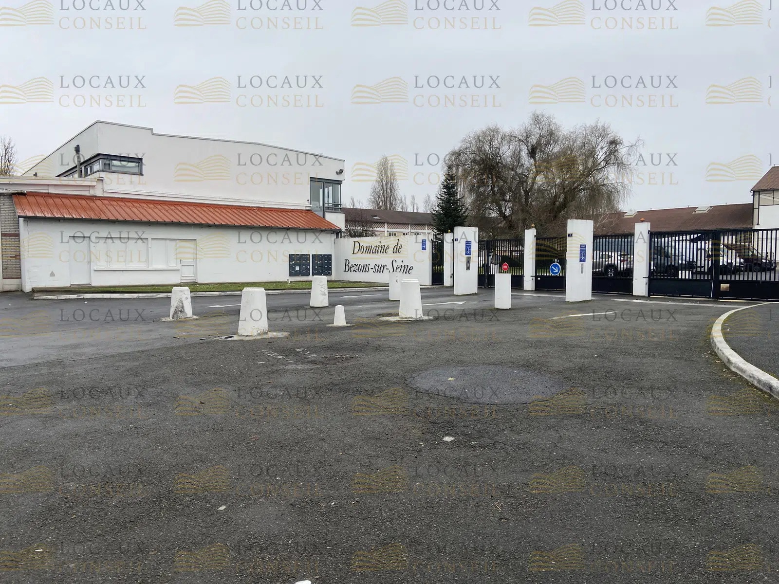 Local d’activités dans Bezons à louer Photo principale– Image 1 sur 6