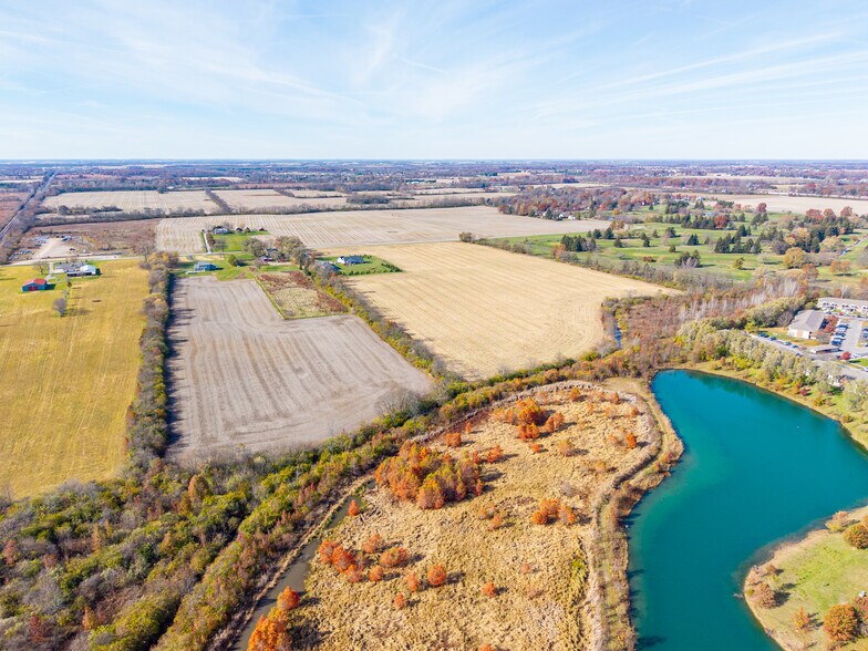 Cole Rd, Galloway, OH à vendre - Aérien – Image 2 sur 3