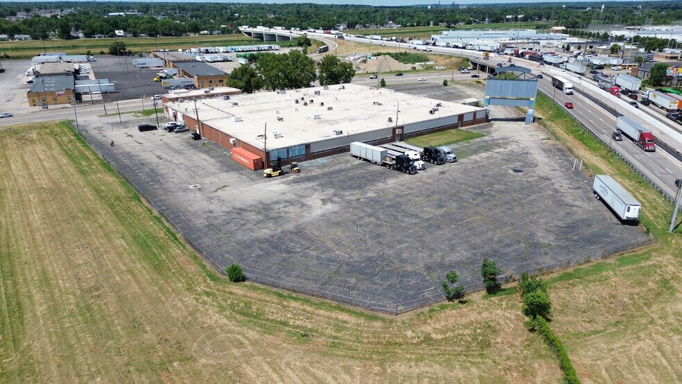 1784 Stanley Ave, Dayton, OH à louer - Photo de l’immeuble – Image 1 sur 46