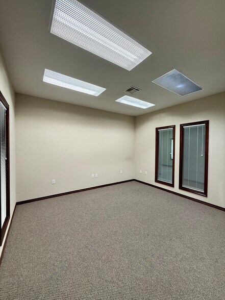 2526 Blue Meadow Dr, Temple, TX à vendre - Photo de l’immeuble – Image 2 sur 14