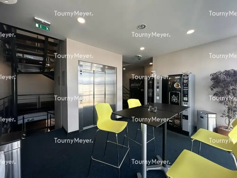 Bureau dans Toulouse à louer - Photo de l’immeuble – Image 3 sur 12