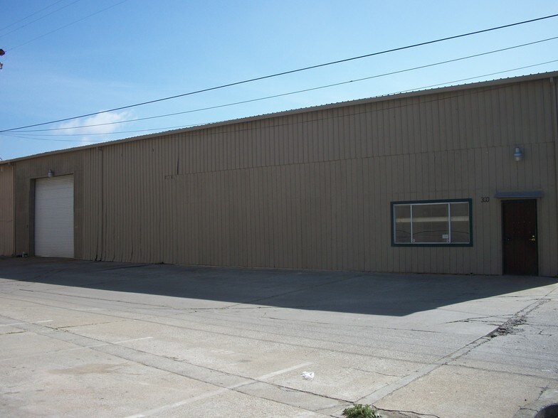 1273 W Industrial Pky, Hayward, CA à louer - Photo de l’immeuble – Image 3 sur 4