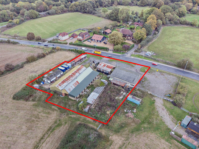 Hall Ln, Upminster à vendre - Photo de l’immeuble – Image 3 sur 4