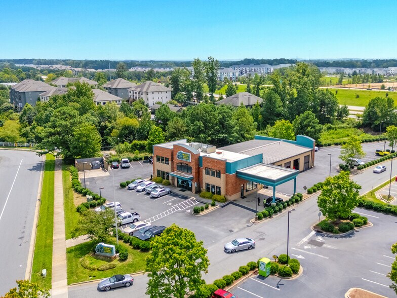 5080 Highland Shoppes Dr, Charlotte, NC à vendre - Photo de l’immeuble – Image 2 sur 8