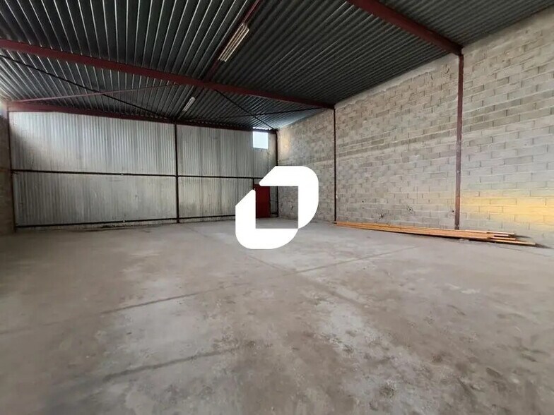 Bureau dans Yvrac à louer - Photo intérieure – Image 3 sur 4