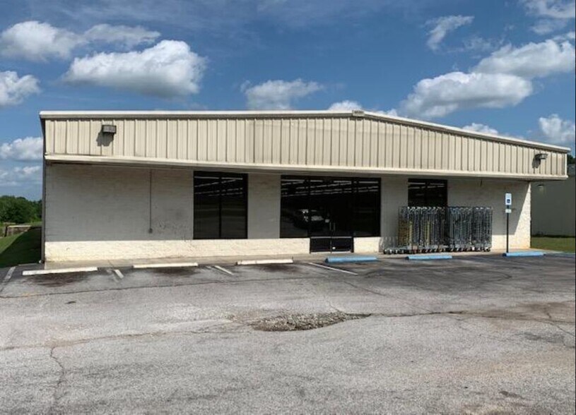 1814 George Wallace Hwy, Russellville, AL à vendre - Photo principale – Image 2 sur 24
