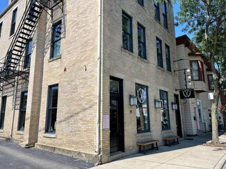 Plus de détails pour 19 E Waterloo St, Canal Winchester, OH - Bureau/Local commercial à louer