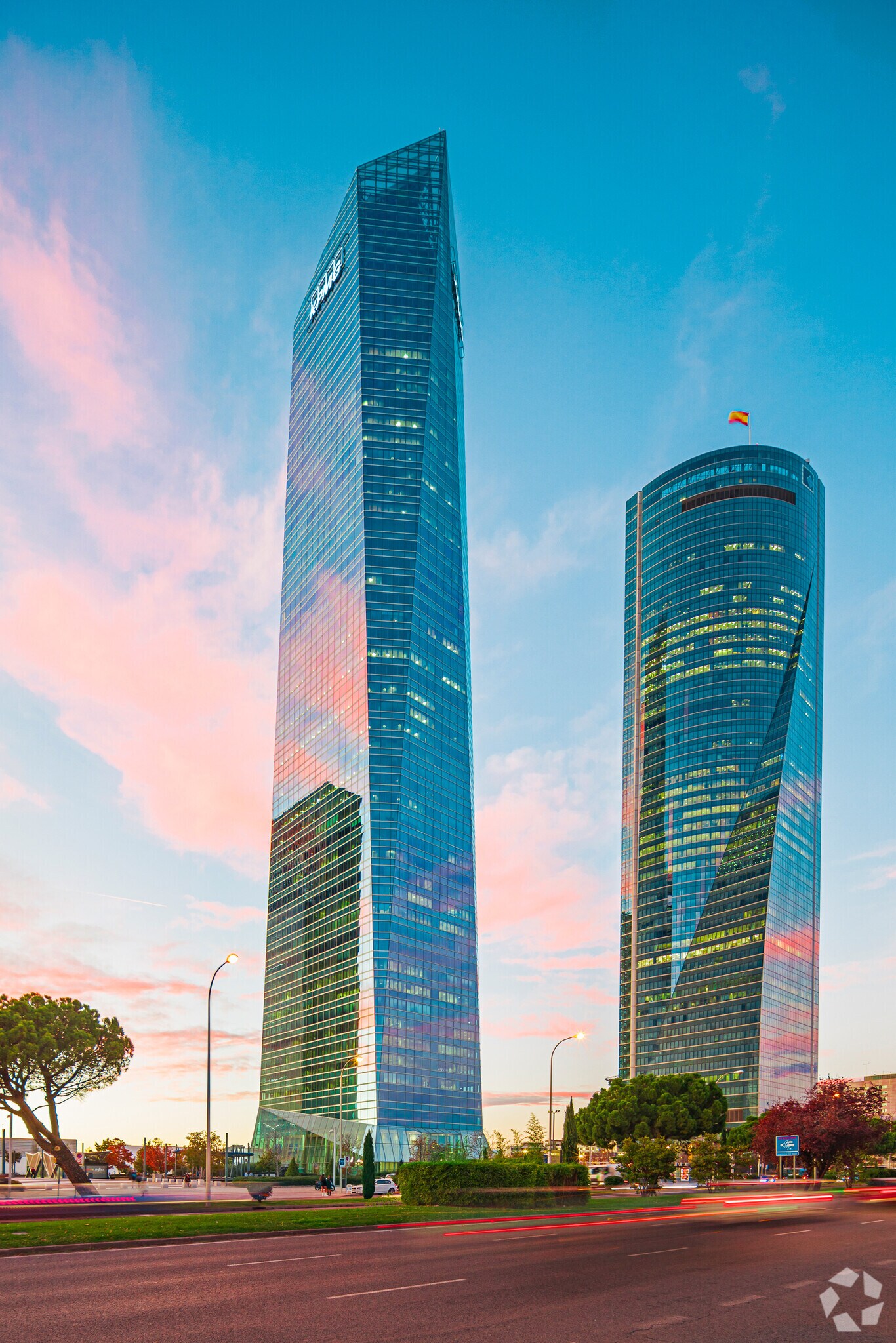 Paseo Castellana, 259 C, Madrid, Madrid à louer Photo de l’immeuble– Image 1 sur 32