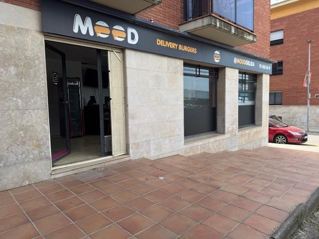 Local commercial dans Gelida, Barcelona à louer - Photo de l’immeuble – Image 3 sur 5