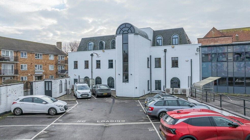 7 Kings Rd, Southsea à louer - Photo de l’immeuble – Image 2 sur 21