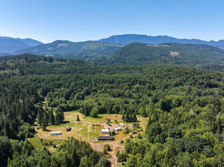 1048 Peters Rd, Port Angeles, WA à vendre - Aérien – Image 3 sur 29
