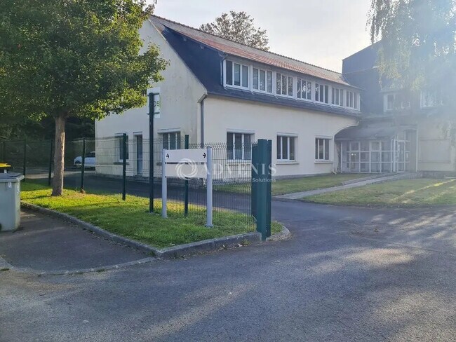 Plus de détails pour Bureau à vendre