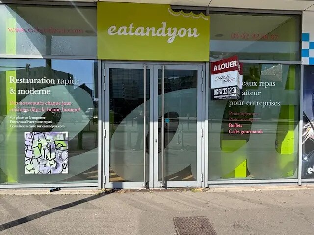 Plus de détails pour Local commercial à louer