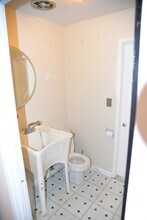 3421 Tripp Ct, San Diego, CA à louer Photo intérieure– Image 1 sur 7