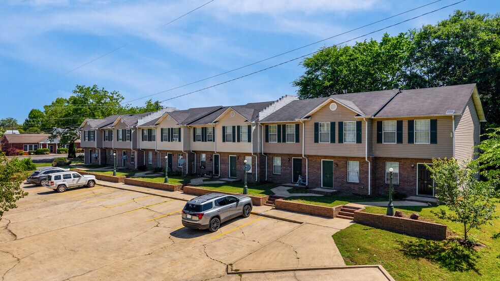 530 Hogue Ave, Rockmart, GA à vendre - Photo de l’immeuble – Image 2 sur 7