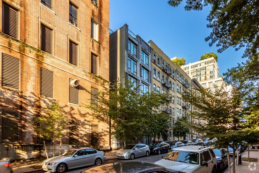 148 E 98th St, New York, NY à vendre - Photo de l’immeuble – Image 3 sur 6