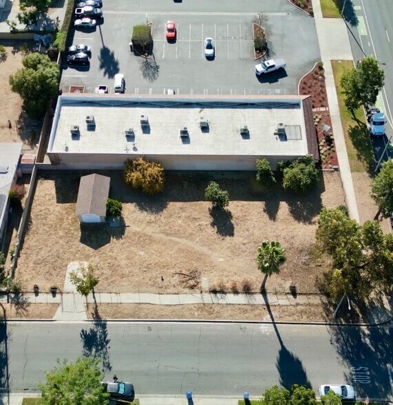1727 S Euclid Ave, Ontario, CA à vendre - Aérien – Image 3 sur 5