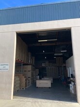 9790-9792 Glenoaks Blvd, Sun Valley, CA à louer Photo intérieure– Image 1 sur 6