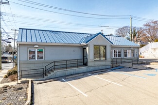 Plus de détails pour 403 E Sandford Blvd, Mount Vernon, NY - Local commercial à louer